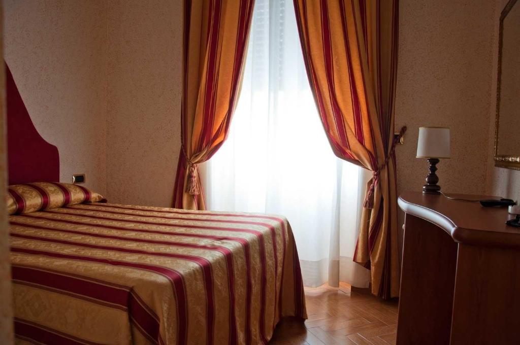 Hotel Brignole Génova Habitación foto